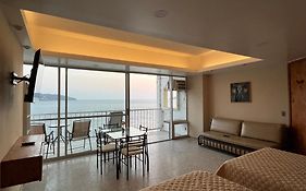 Torres Gemelas Suite VIP Frontal 607